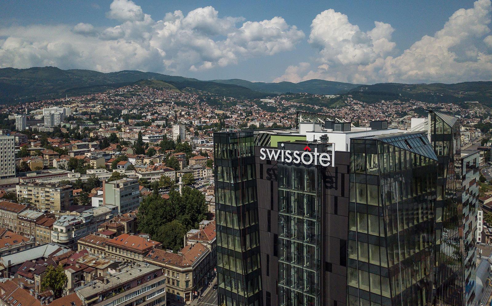 Swissotel Σαράγεβο Εξωτερικό φωτογραφία The Swissôtel in Belgrade