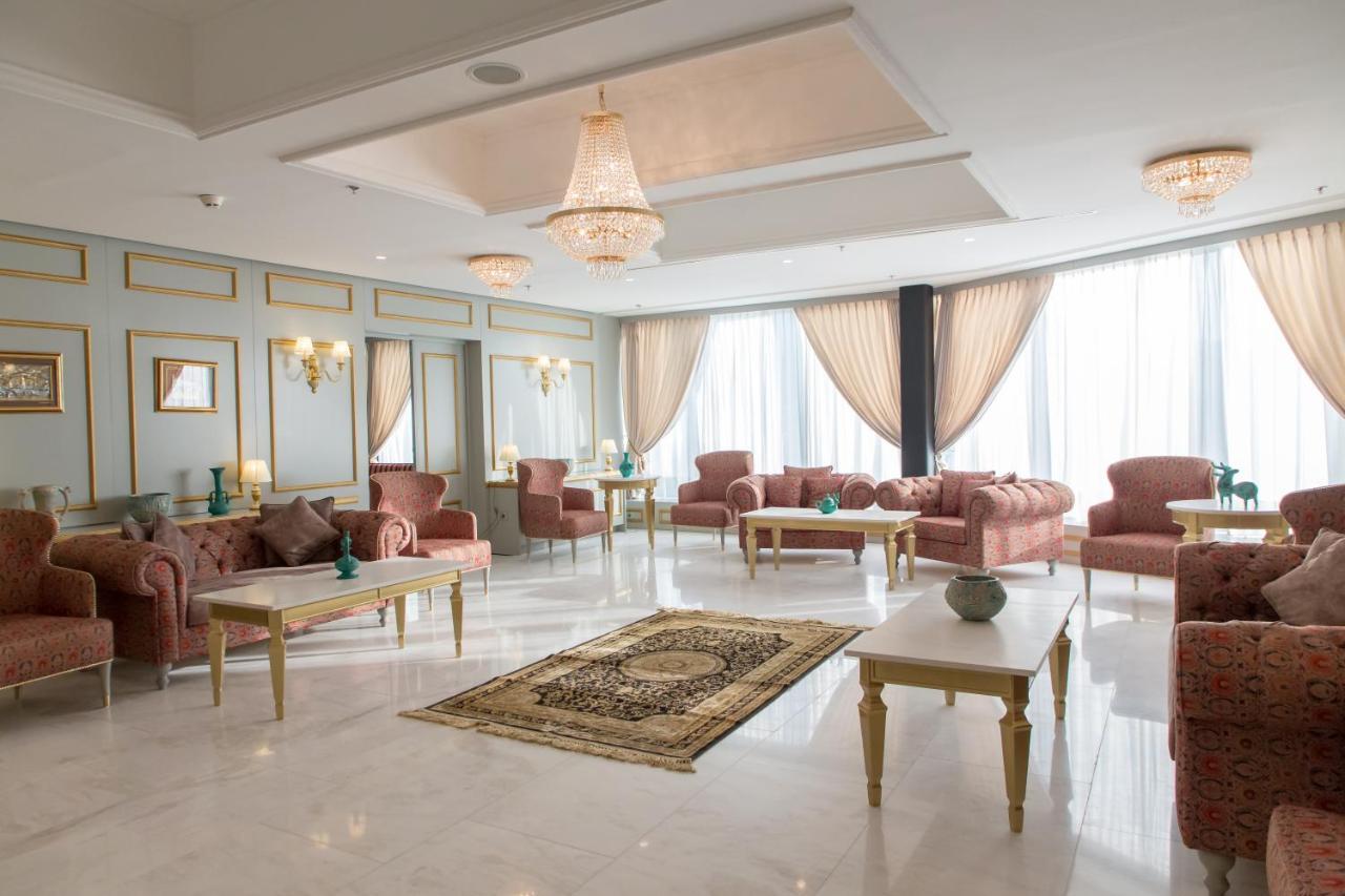 Swissotel Σαράγεβο Εξωτερικό φωτογραφία The lobby of the hotel